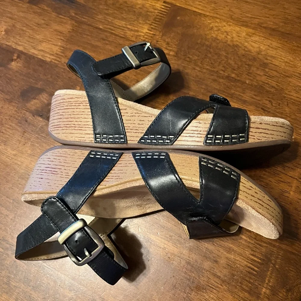 Dansko Black Leather Sandals - Picture 5 of 9